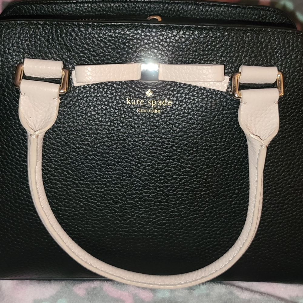 Kate Spade Purse - Picture 12 of 14
